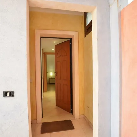 Daire Izzhome Crispi